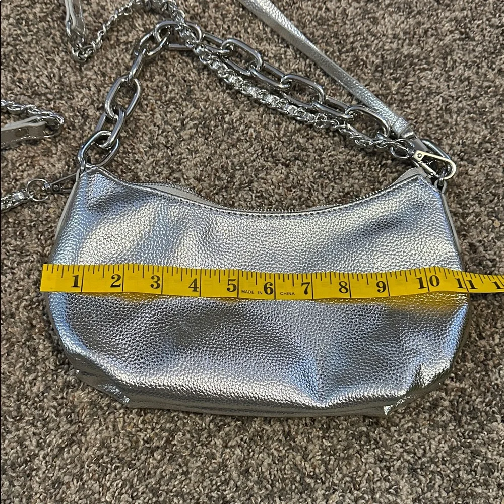 Urban Expressions Silver Chain Strap Women's Bag